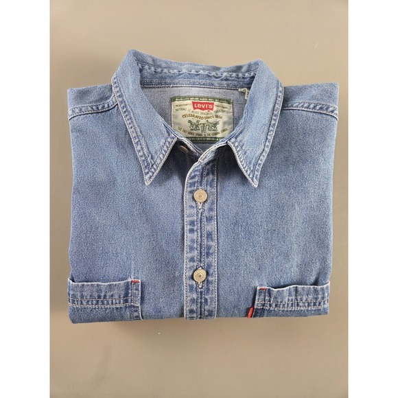 Levi's Other - Levi's Denim Shirt XL Button Up Blue Workwear Y2K Vintage Style Cotton